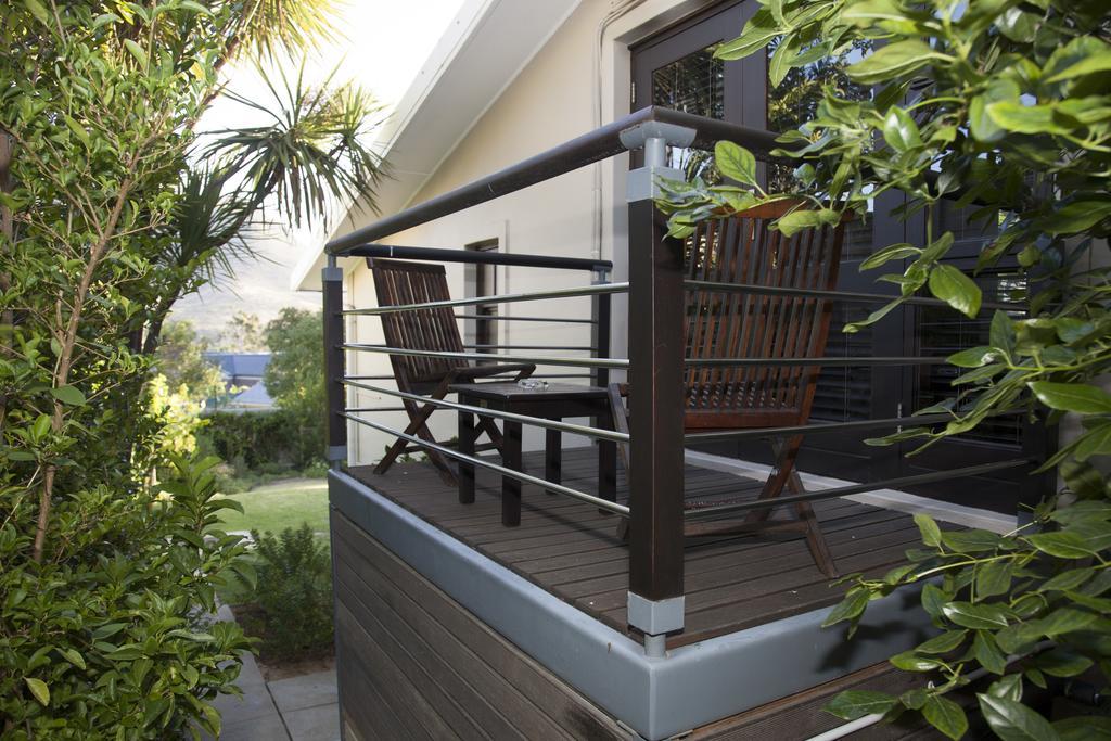 Keren'S Vine Guesthouse Stellenbosch Exteriör bild