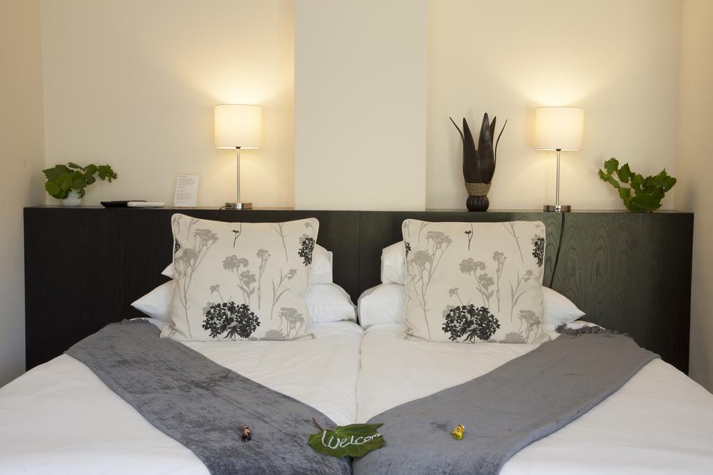 Keren'S Vine Guesthouse Stellenbosch Exteriör bild