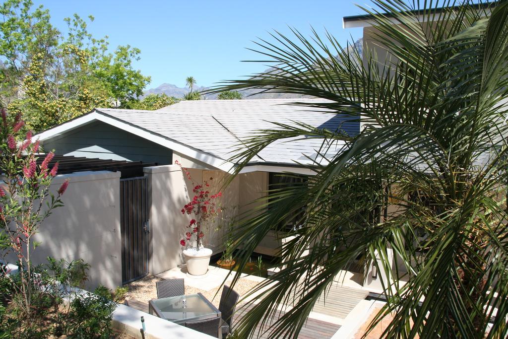 Keren'S Vine Guesthouse Stellenbosch Exteriör bild