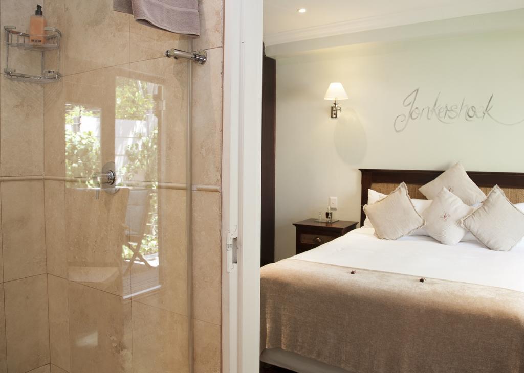 Keren'S Vine Guesthouse Stellenbosch Exteriör bild