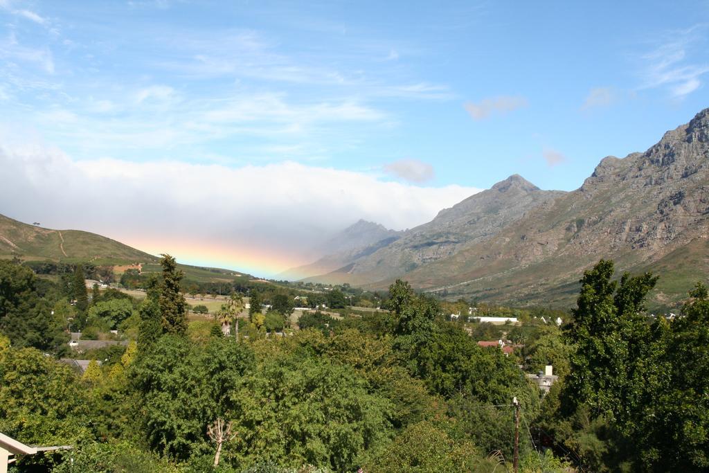 Keren'S Vine Guesthouse Stellenbosch Exteriör bild